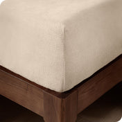 Close up of the fleece fitted sheet material