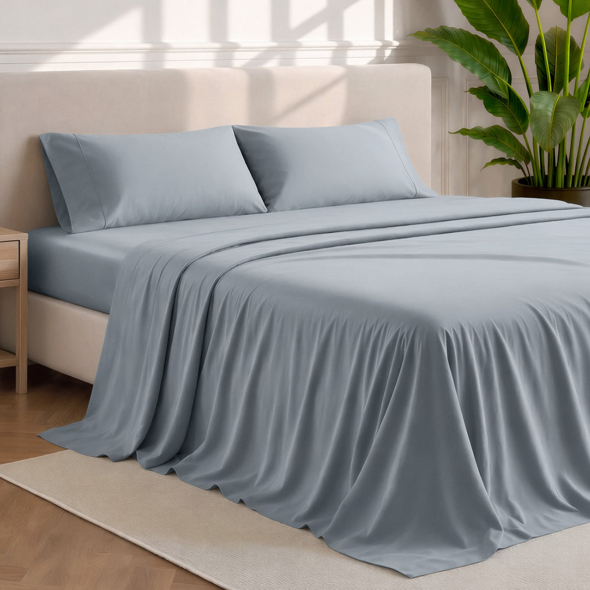Microfiber sheets and pillowcases in a bedroom stetting