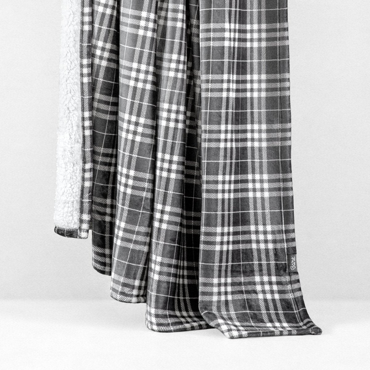 Printed sherpa blanket hanging