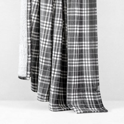 Printed sherpa blanket hanging