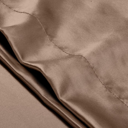Close-up of pillowcase with envelope closure