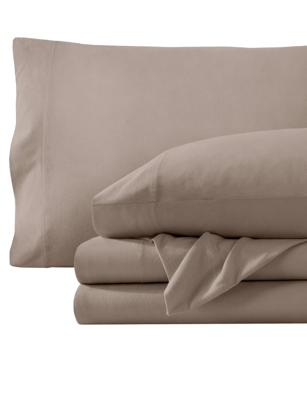 Organic jersey sheet set folded
