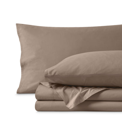 Percale sheet set folded neatly