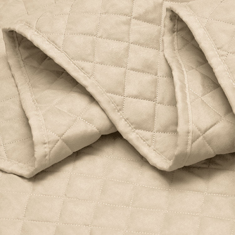 Quilted Beige Coverlet Closeup of folds 