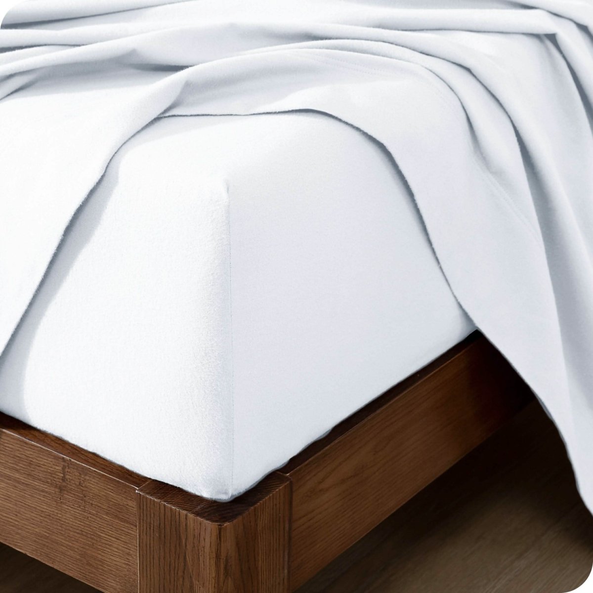 White Fl Sheetset Nc 3 from Bare Home.