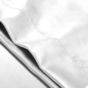 Close up of the envelope closure