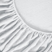 Close-up of a fitted sheet
