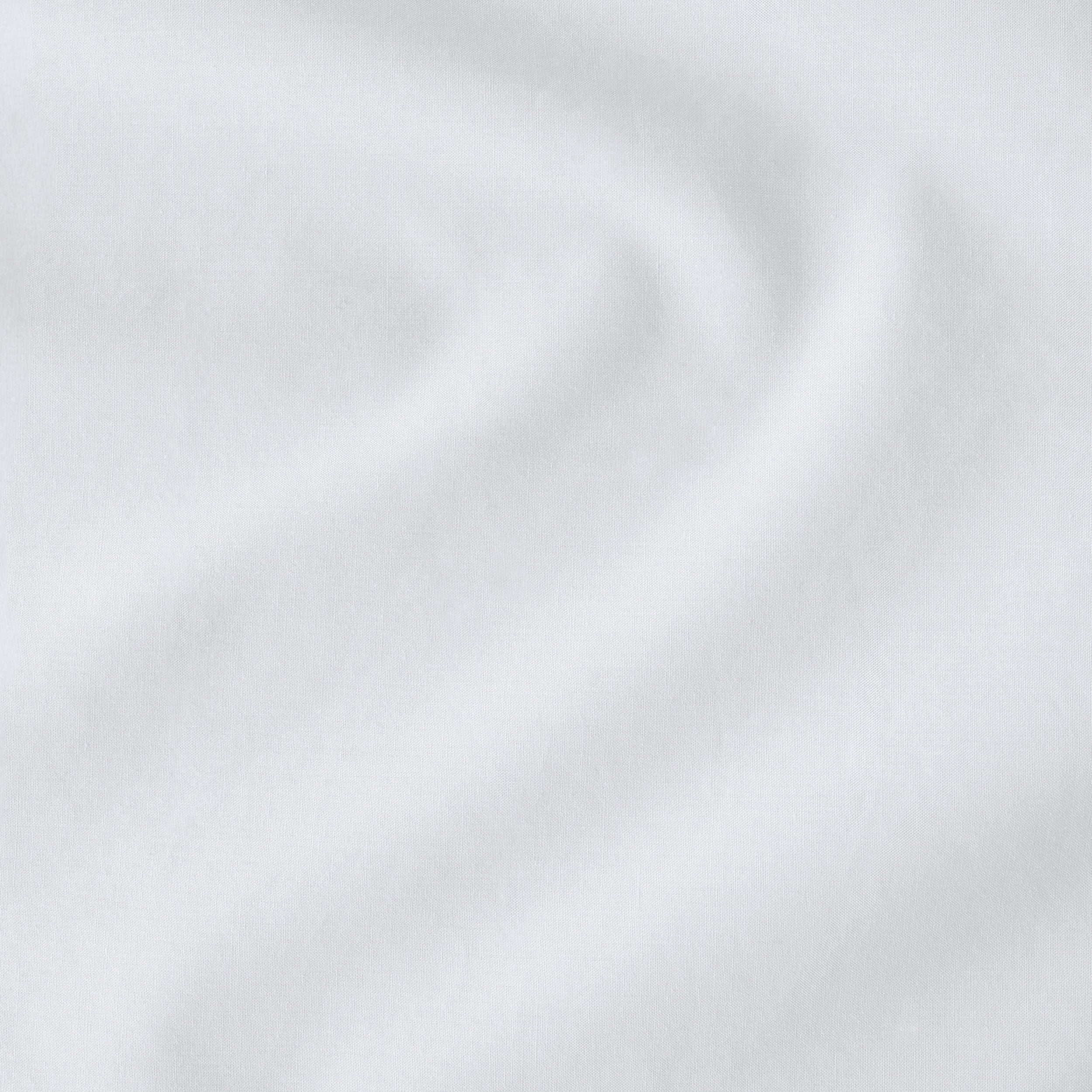Close up of the organic cotton percale sheet set fabric