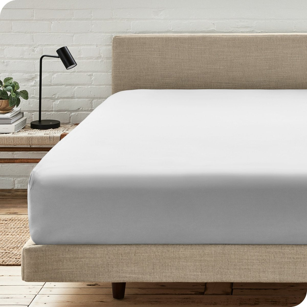 Microfiber Fitted Sheet - Bare Home
