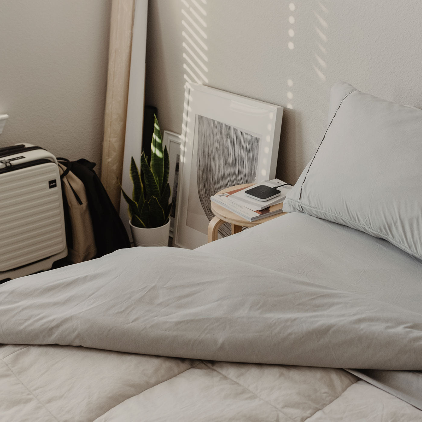 secon-header-mobile.jpg